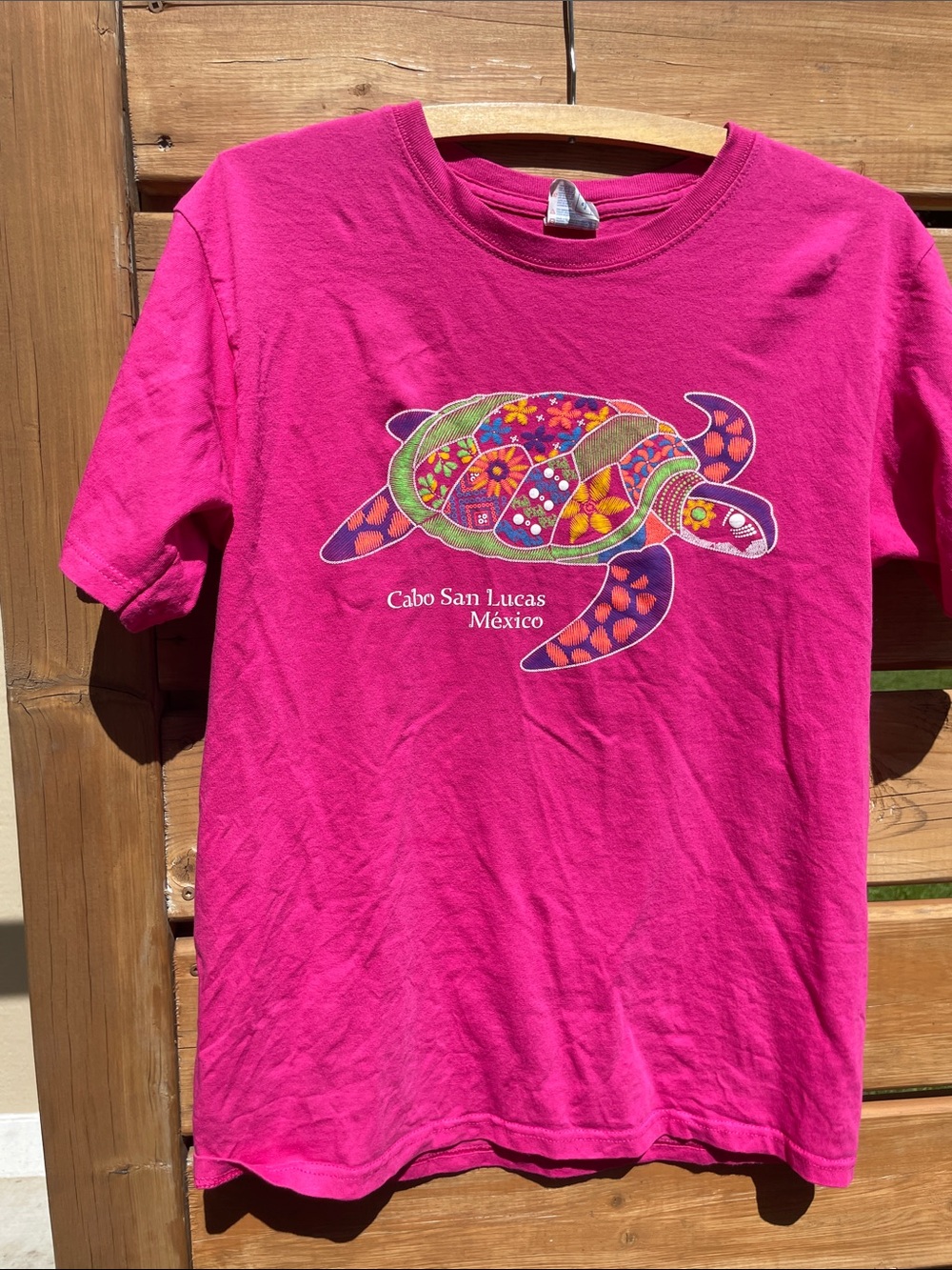 Cabo San Lucas Mexico Sea Turtle Graphic Tee - Hot Pink